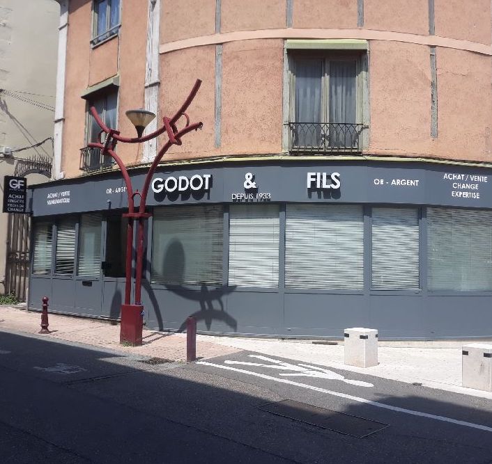 GodotFils-agence-Bourgoin-Jallieu.jpeg